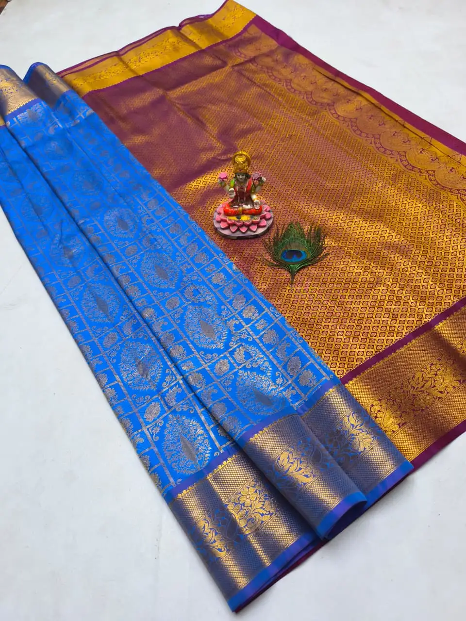 Peacock Jaal Korvai Zari Semi Kanchipuram Silk Saree